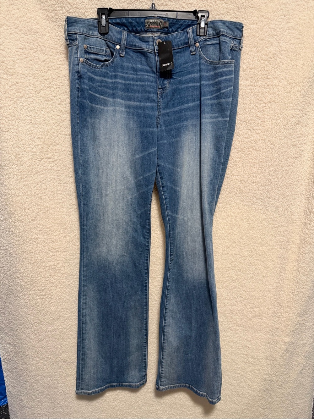 TORRID Stretchy Mid-Rise Slim Boot Denim Jeans Size 18 Tall 18T NWT NEW